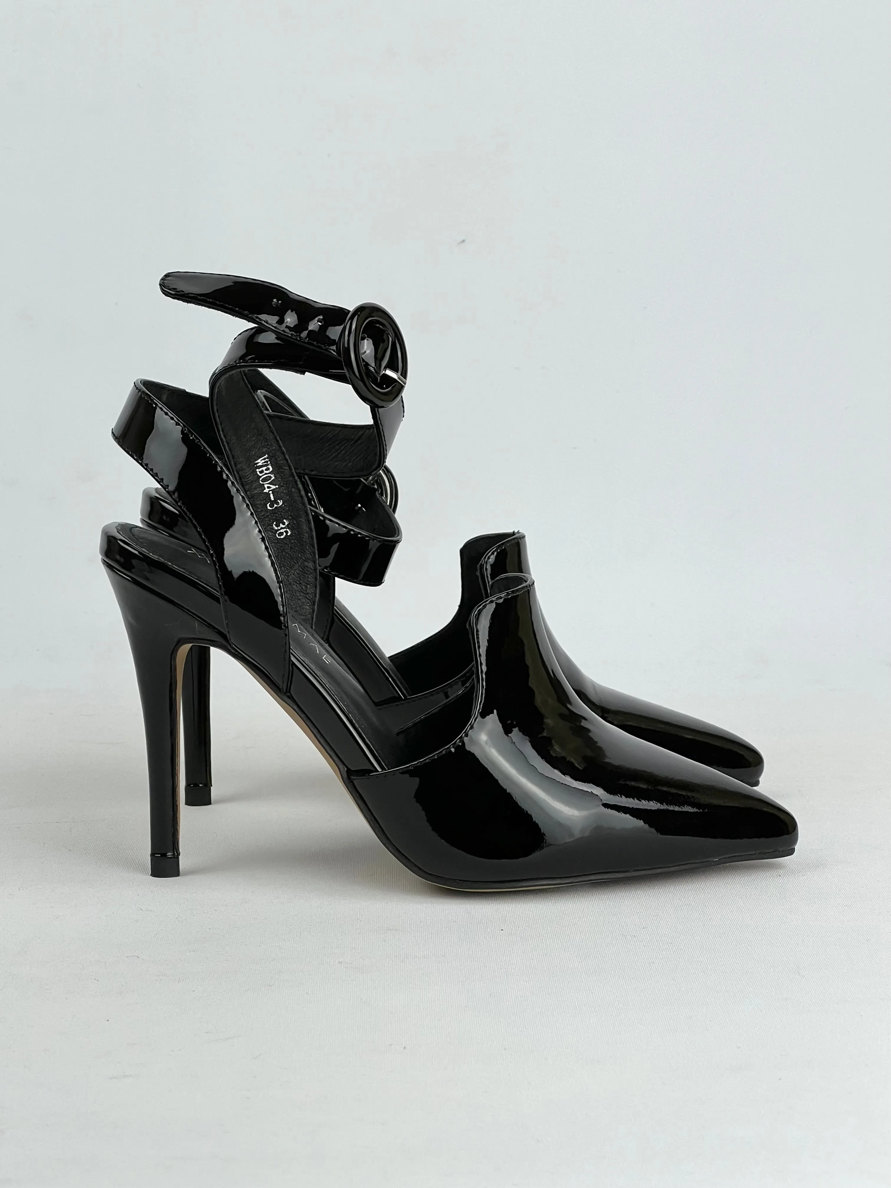 Alias Mae 'Tabitha' Patent Black Heels - EU36