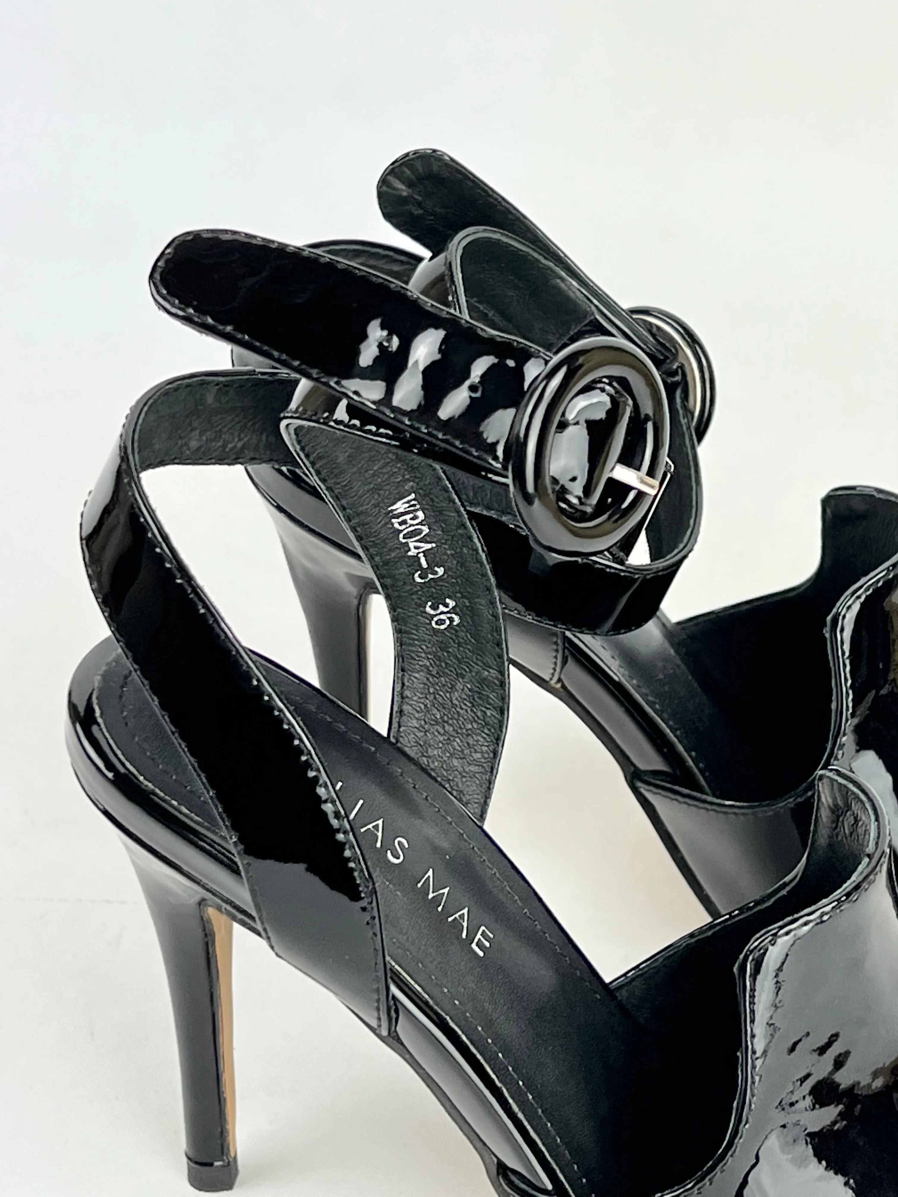 Alias Mae 'Tabitha' Patent Black Heels - EU36