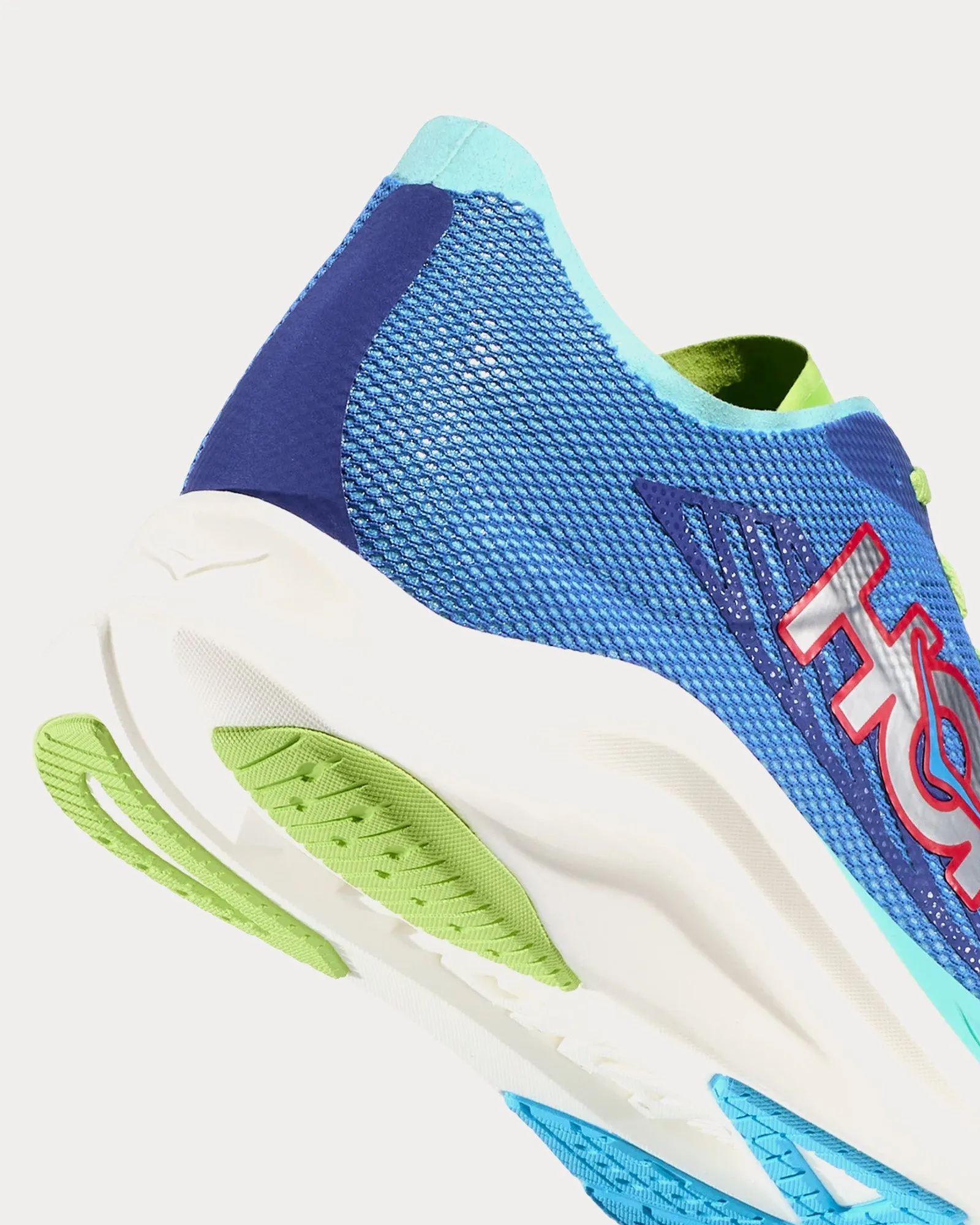 Cielo Road Virtual Blue / Cloudless Running Shoes