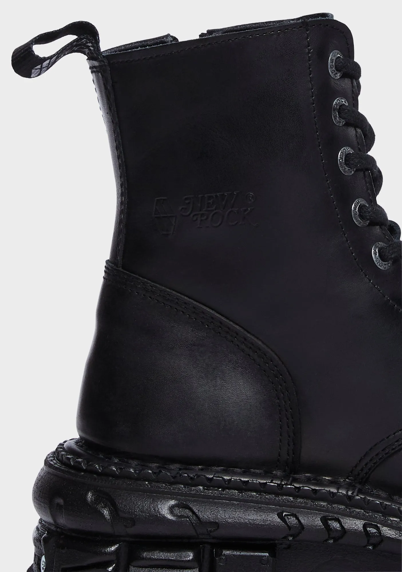 Imperfect M-Tank083-C1 Platform Boots