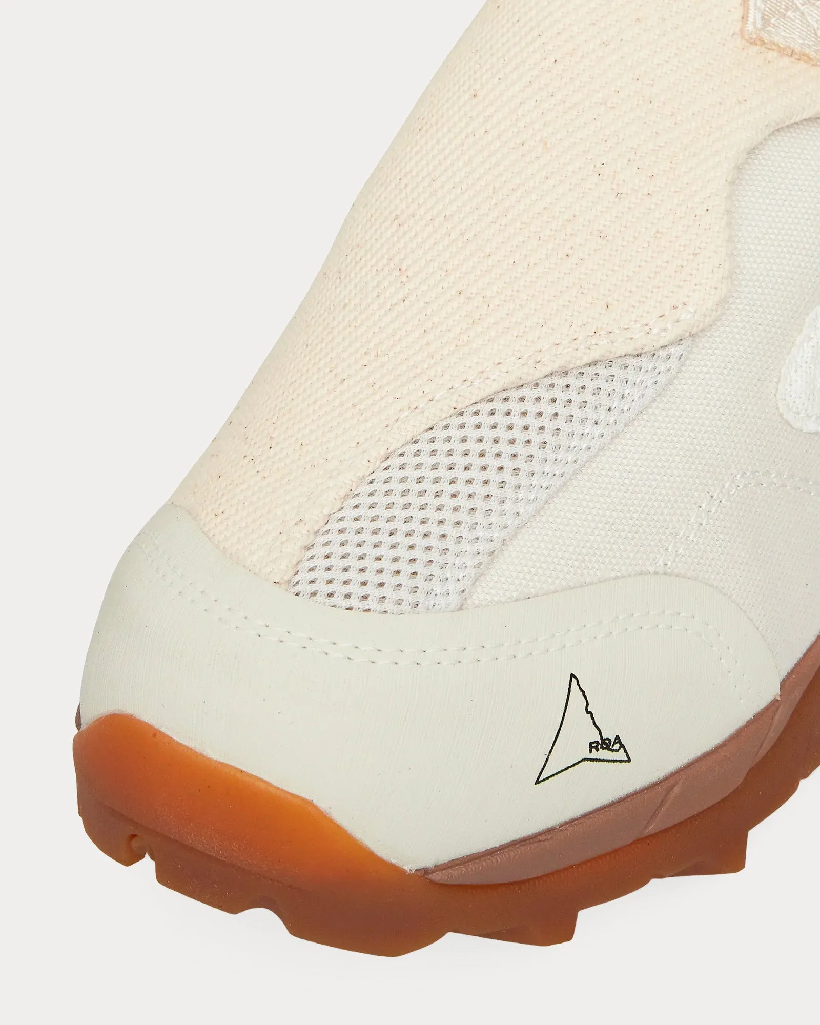 Minaar Beige Slip On Sneakers