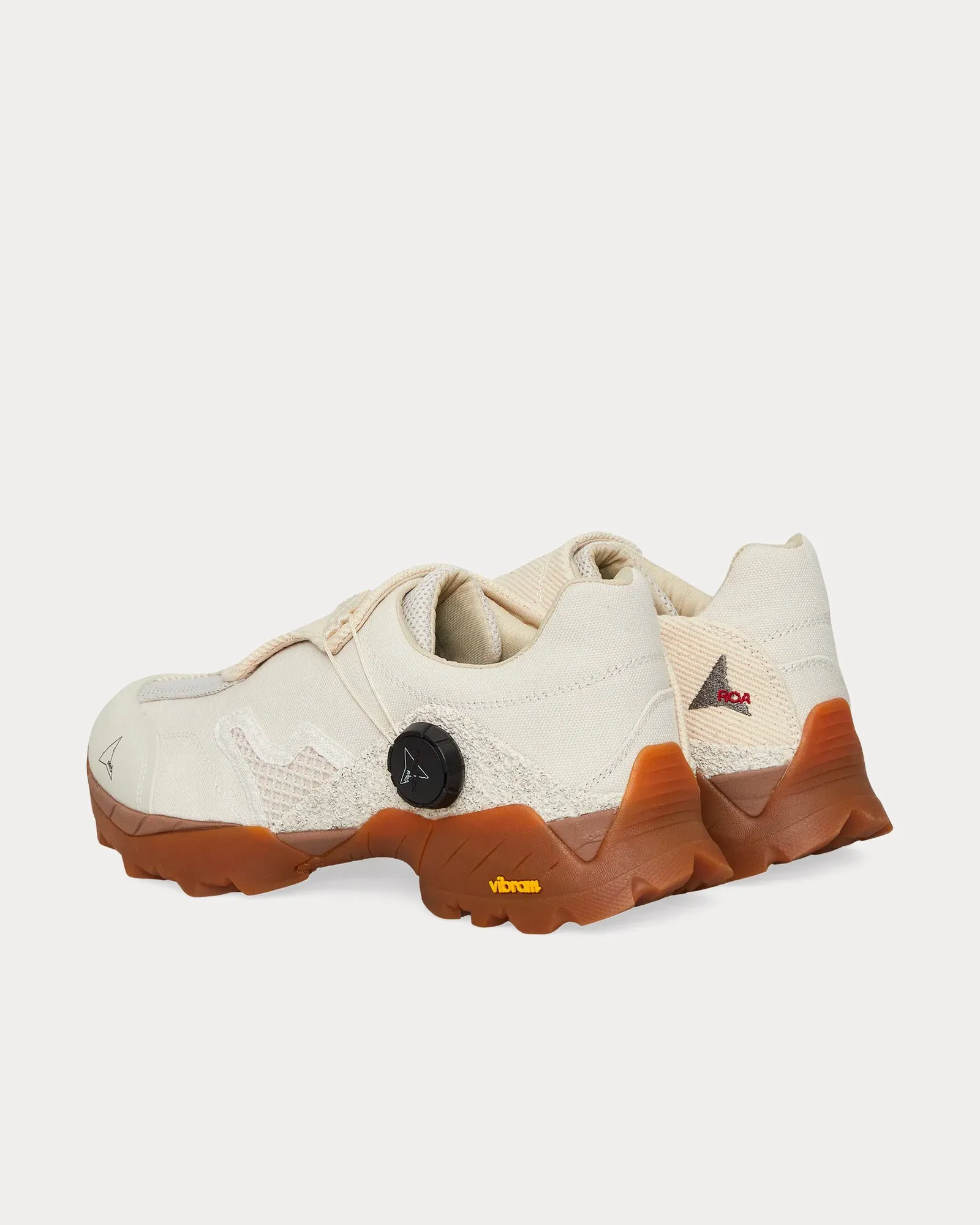 Minaar Beige Slip On Sneakers