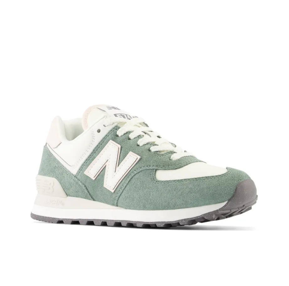 New Balance Womens 574 Core Sneaker