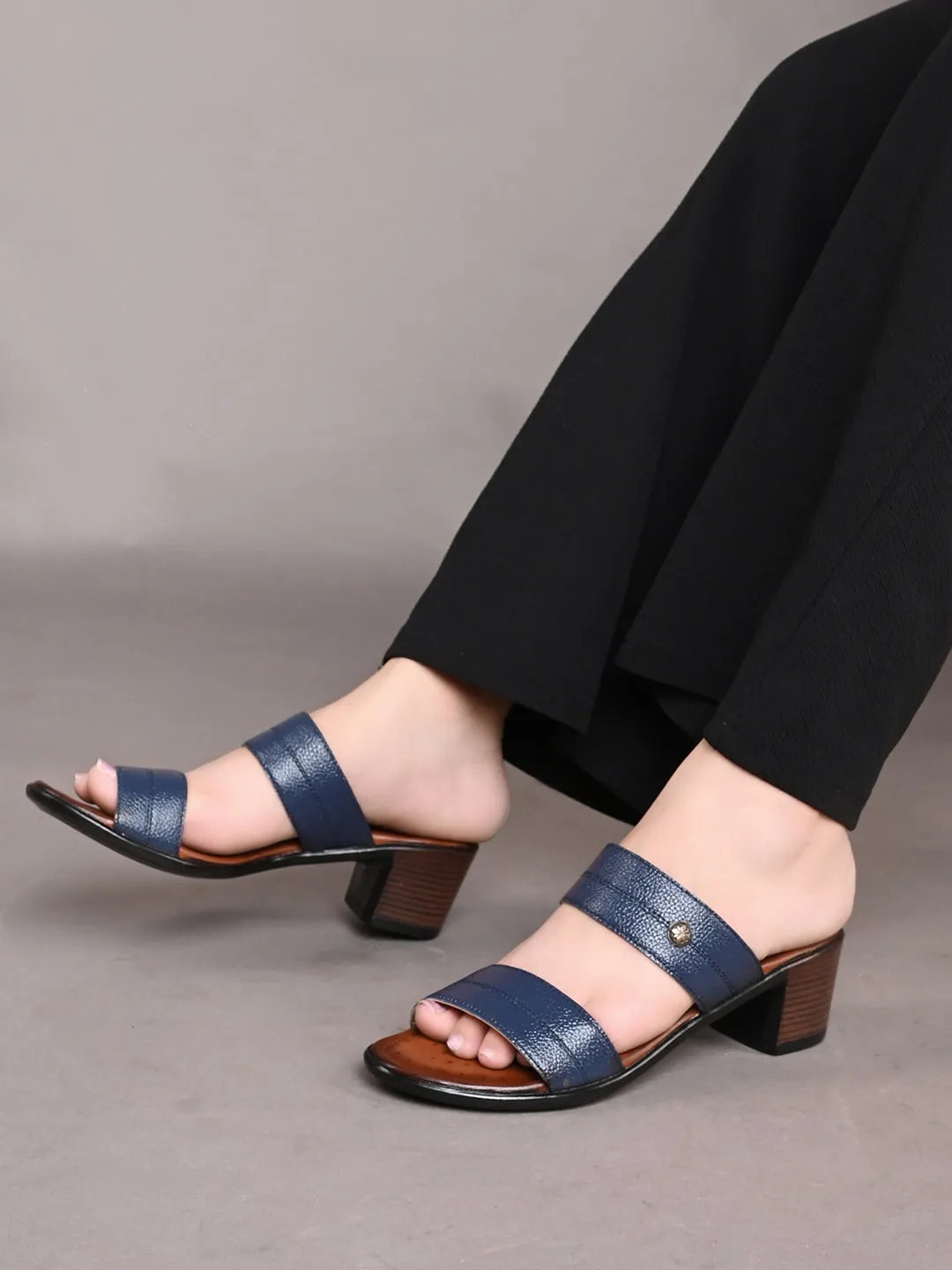 Pelle Albero Women's Blue Leather Slip-On Block Heel Sandals