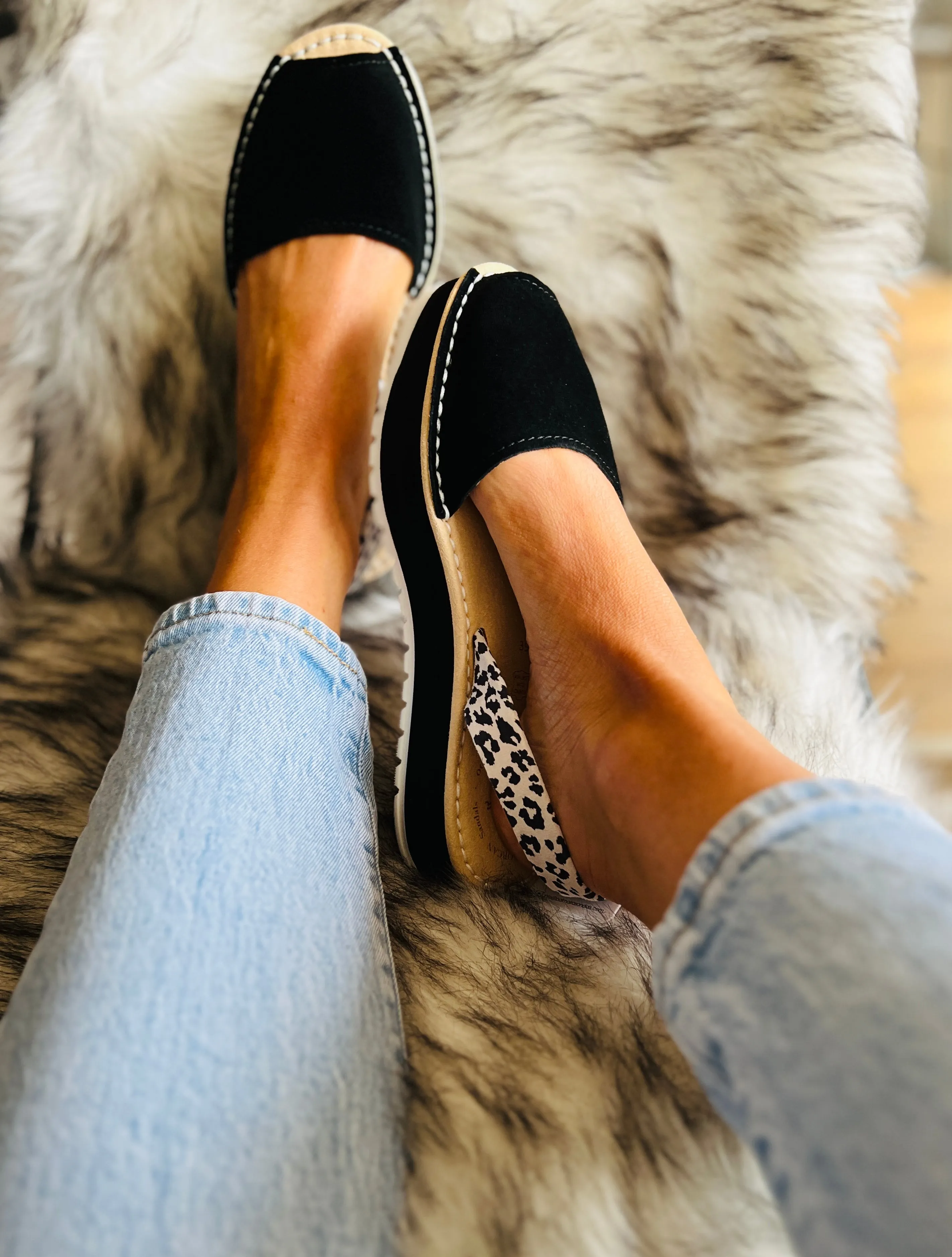 SAMPLE SALE Venus Sportform sizes 39
