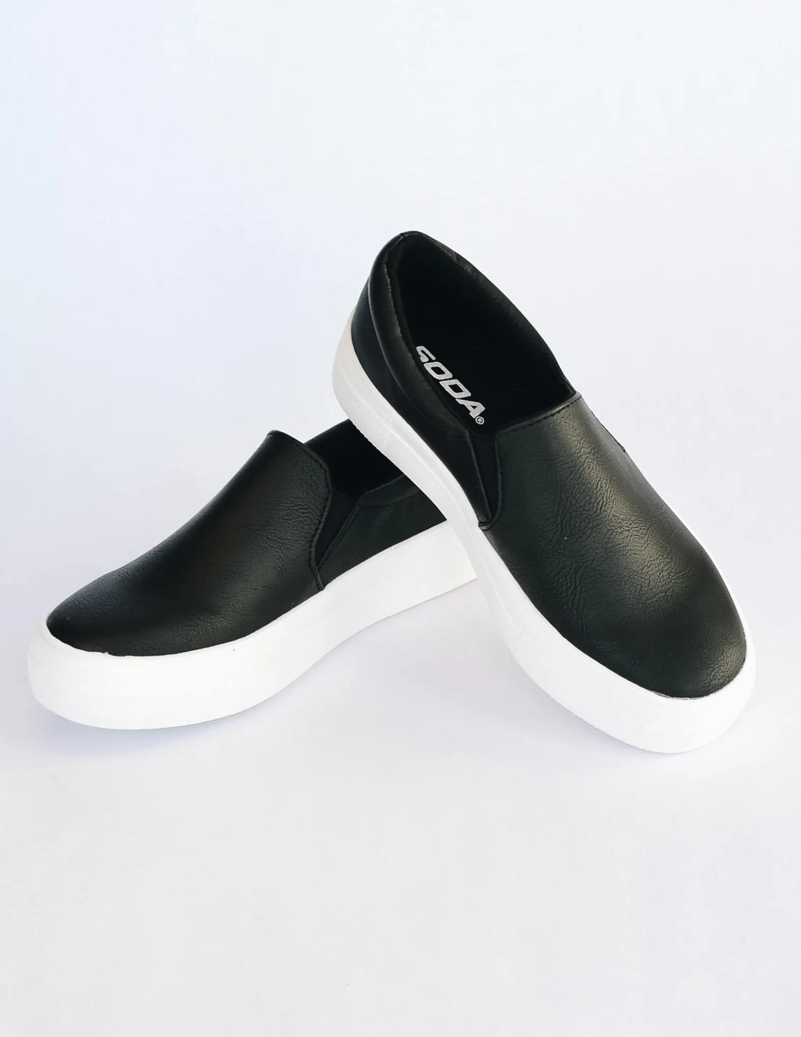 SOLE CALL SNEAKER - Black