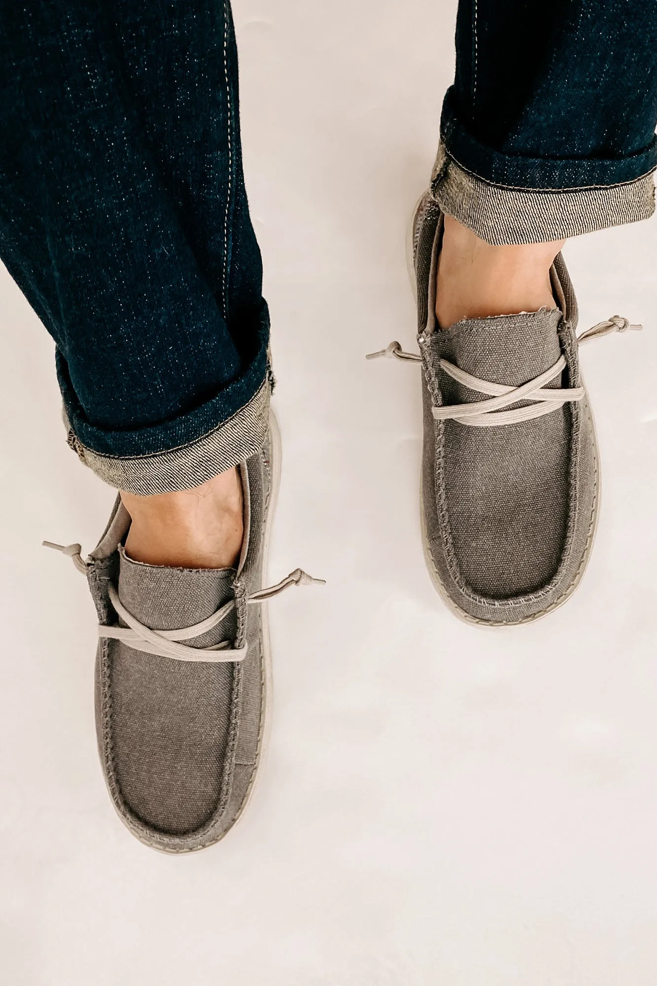 Walk It Out Men's Very G Slip-On Canvas Shoes (Grey)